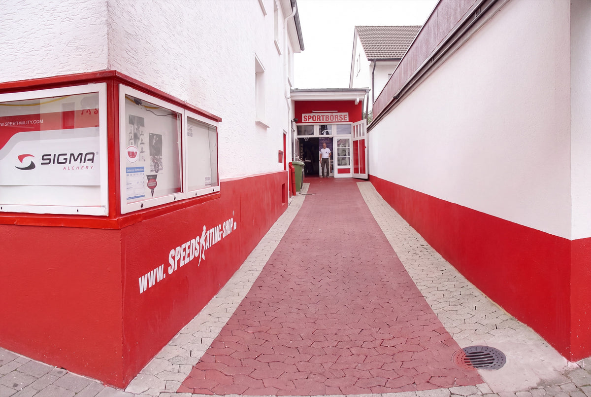 Entrance to Sportbörse and Speedskating-Shop, Karlstraße 60a in Villingen-Schwenningen